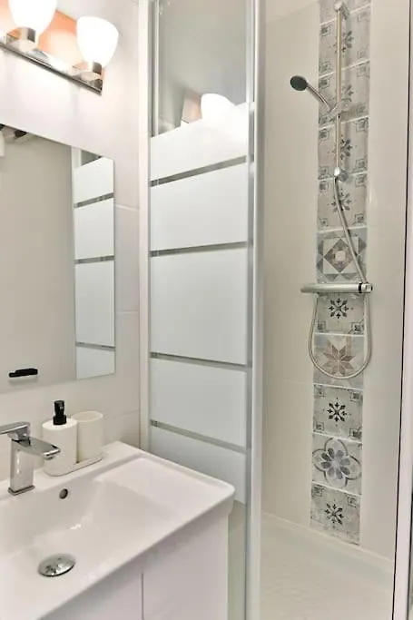 Appartement Avec Mezzanine Au Centre De Paris - II Apartment