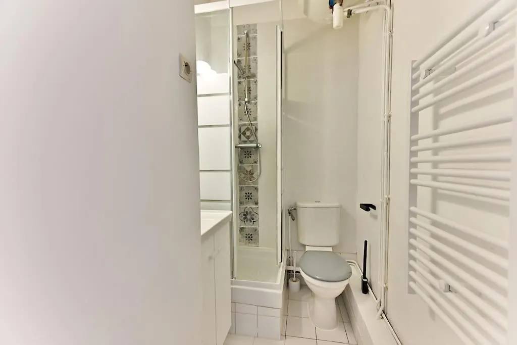 Apartment Appartement Avec Mezzanine Au Centre De Paris - II France